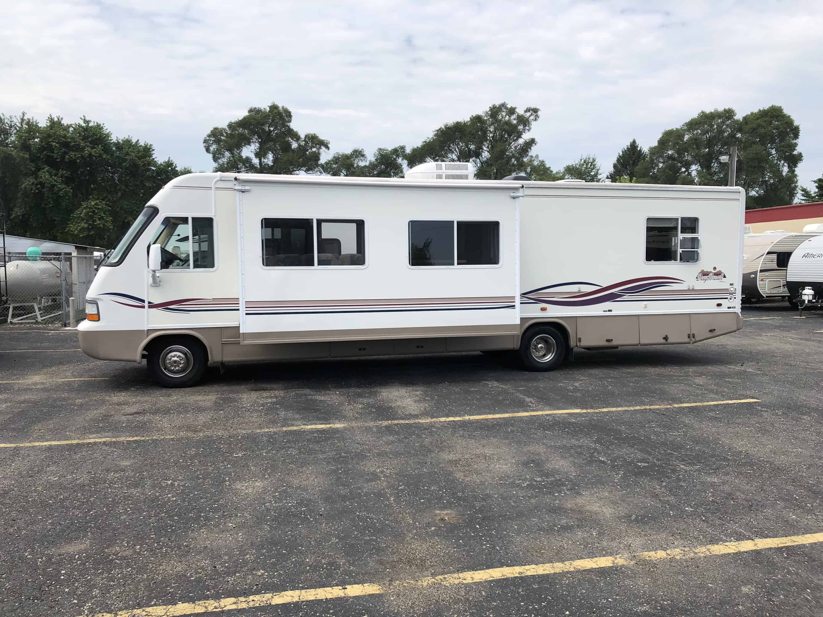 1997 Damon Daybreak 3270 83RV Inc. Chicagoland RV Dealer