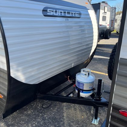 2025 Sunset Park Sunlite 19RK #2950 *SOLD*