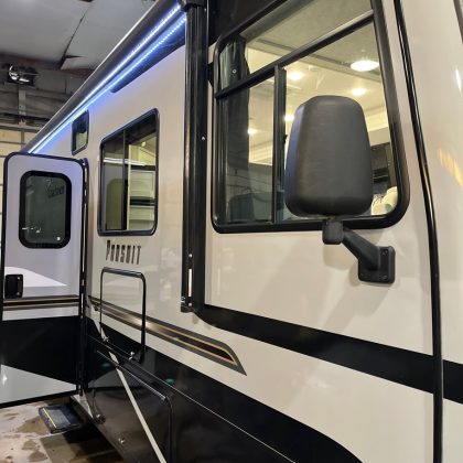 2024 Coachmen Pursuit 31BH