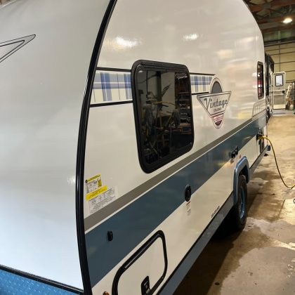 2025 Gulf Stream Vintage Cruiser Laura Ashley 17RWD{SOLD}